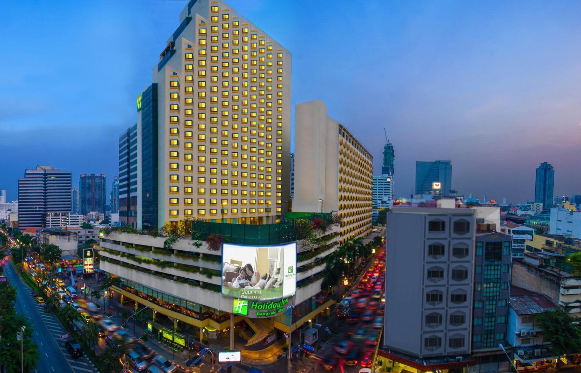 Holiday Inn Bangkok Silom, An Ihg Hotel Exteriör bild